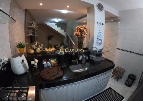 Imagem Imóvel com 2 Quartos à Venda, 90 m² em Arvoredo 2ª Seção - Contagem Imagem Imóvel com 2 Quartos à Venda, 90 m² em Arvoredo 2ª Seção - Contagem