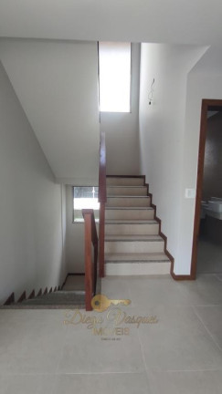 Imagem Casa com 3 Quartos à Venda, 300 m² em Vargem Grande - Teresópolis Imagem Casa com 3 Quartos à Venda, 300 m² em Vargem Grande - Teresópolis
