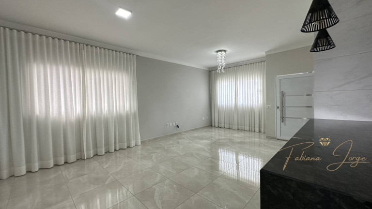 Imagem Casa de Condomínio com 3 Quartos à Venda, 246 m² em Jardim São Marcos - Valinhos