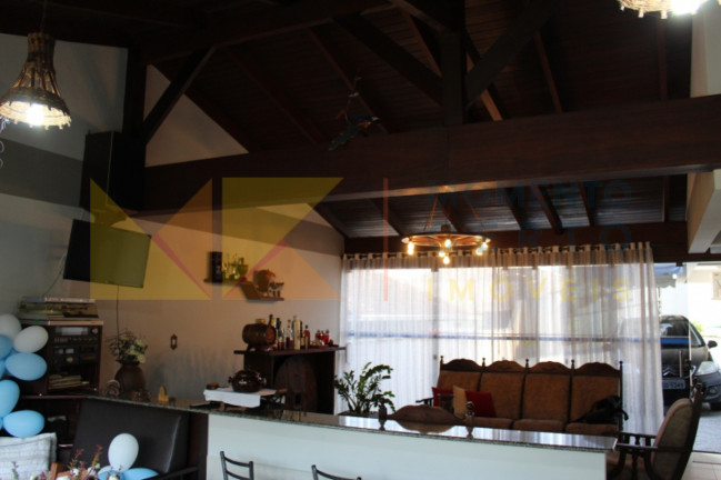 Imagem Casa com 5 Quartos à Venda, 350 m² em água Verde - Blumenau