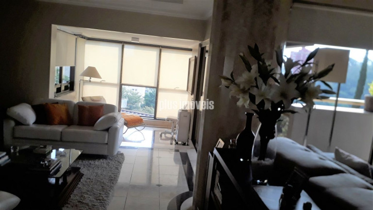 Imagem Apartamento com 3 Quartos à Venda, 197 m² em Panamby - São Paulo Imagem Apartamento com 3 Quartos à Venda, 197 m² em Panamby - São Paulo