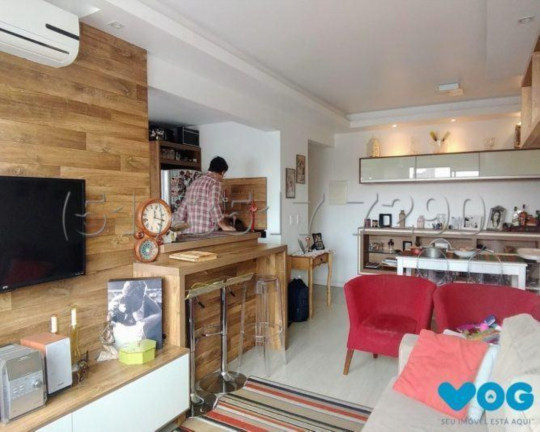 Imagem Imóvel com 2 Quartos à Venda, 68 m² em Menino Deus - Porto Alegre