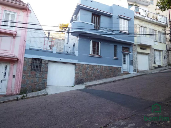 Imagem Casa com 4 Quartos à Venda, 180 m² em Centro Histórico - Porto Alegre Imagem Casa com 4 Quartos à Venda, 180 m² em Centro Histórico - Porto Alegre