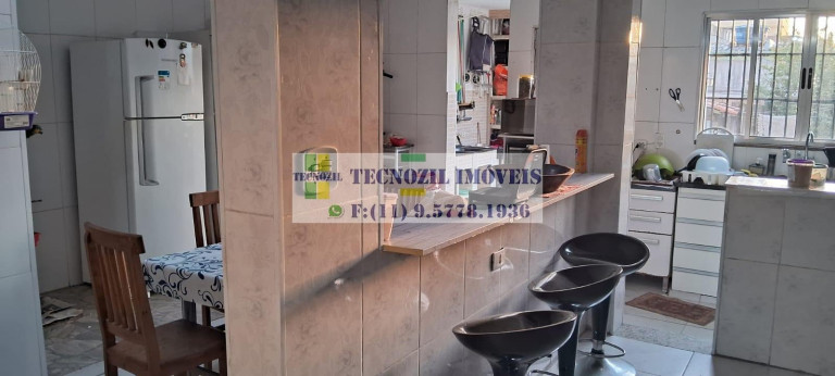 Imagem Sobrado com 3 Quartos à Venda, 215 m² em Cambuci - São Paulo
