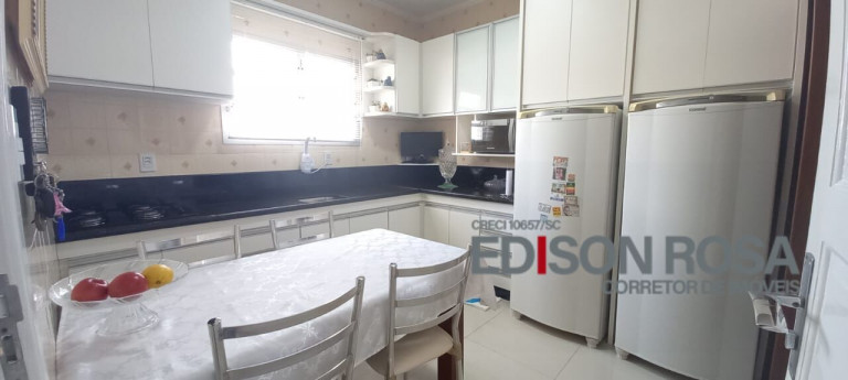 Imagem Casa com 3 Quartos à Venda, 139 m² em Ipiranga - São José Imagem Casa com 3 Quartos à Venda, 139 m² em Ipiranga - São José