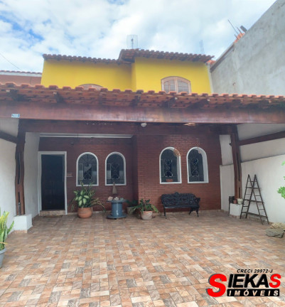 Imagem Casa com 3 Quartos à Venda, 100 m² em Vila Jacuí - São Paulo Imagem Casa com 3 Quartos à Venda, 100 m² em Vila Jacuí - São Paulo