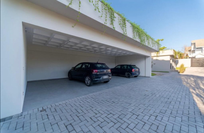 Imagem Casa com 5 Quartos à Venda, 458 m² em Praia Do Estaleiro - Balneário Camboriú Imagem Casa com 5 Quartos à Venda, 458 m² em Praia Do Estaleiro - Balneário Camboriú