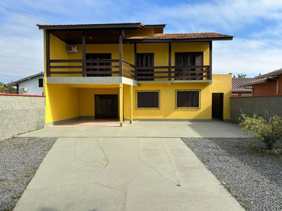 Imagem Casa com 4 Quartos à Venda, 200 m² em Salinas - Balneário Barra Do Sul Imagem Casa com 4 Quartos à Venda, 200 m² em Salinas - Balneário Barra Do Sul