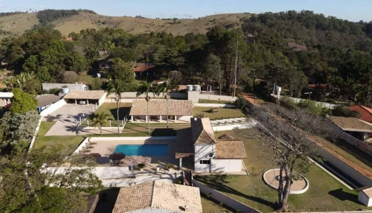 Chácara com 5 Quartos à Venda, 4.000 m² em Centro - Atibaia