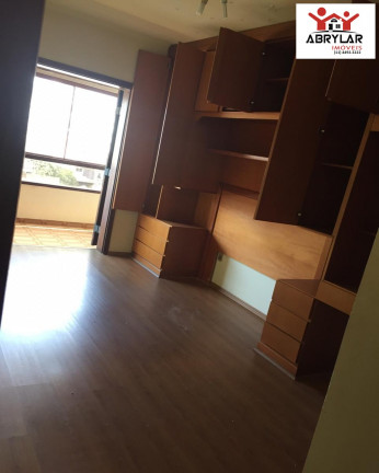 Imagem Imóvel com 4 Quartos à Venda, 180 m² em Bela Vista - Jundiaí Imagem Imóvel com 4 Quartos à Venda, 180 m² em Bela Vista - Jundiaí
