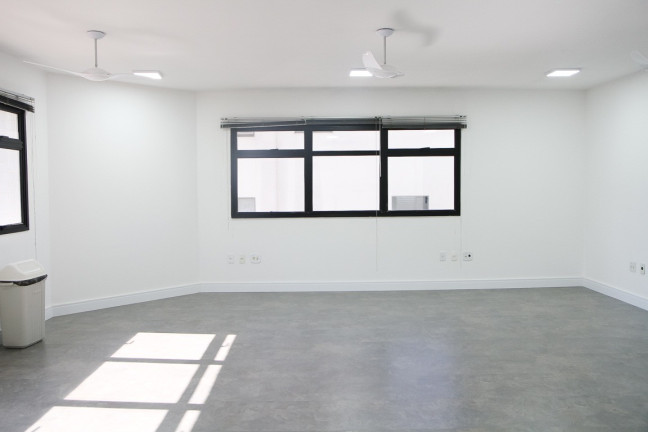 Imagem Ponto Comercial à Venda, 56 m² em Bosque Da Saúde - São Paulo