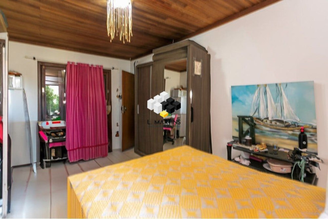 Imagem Casa com 3 Quartos à Venda, 170 m² em Jardim Itu - Porto Alegre Imagem Casa com 3 Quartos à Venda, 170 m² em Jardim Itu - Porto Alegre