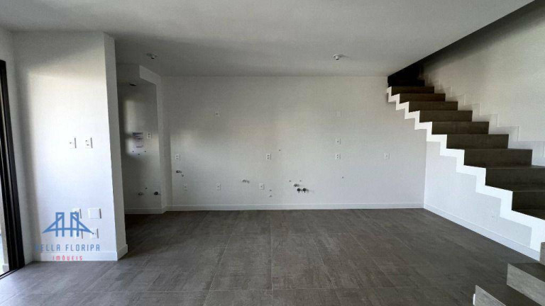 Imagem Imóvel com 3 Quartos à Venda, 126 m² em João Paulo - Florianópolis Imagem Imóvel com 3 Quartos à Venda, 126 m² em João Paulo - Florianópolis