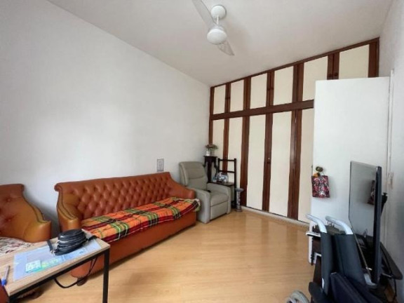 Imagem Imóvel com 3 Quartos à Venda, 134 m² em Icaraí - Niterói Imagem Imóvel com 3 Quartos à Venda, 134 m² em Icaraí - Niterói