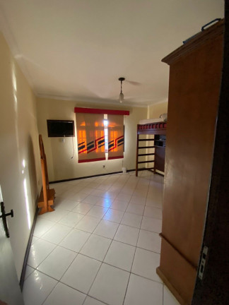 Imagem Sobrado com 2 Quartos para Alugar, 75 m² em Nancilândia - Itaborai