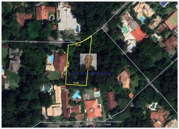 Imagem Terreno à Venda, 1.403 m² em Algarve - Cotia Imagem Terreno à Venda, 1.403 m² em Algarve - Cotia
