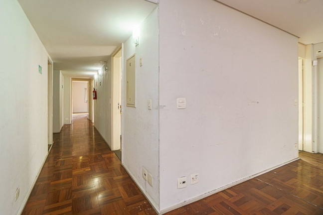 Imagem Imóvel com 4 Quartos à Venda, 334 m² em Sumaré - São Paulo Imagem Imóvel com 4 Quartos à Venda, 334 m² em Sumaré - São Paulo