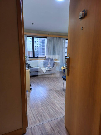 Imagem Apartamento com 1 Quarto para Alugar, 32 m²