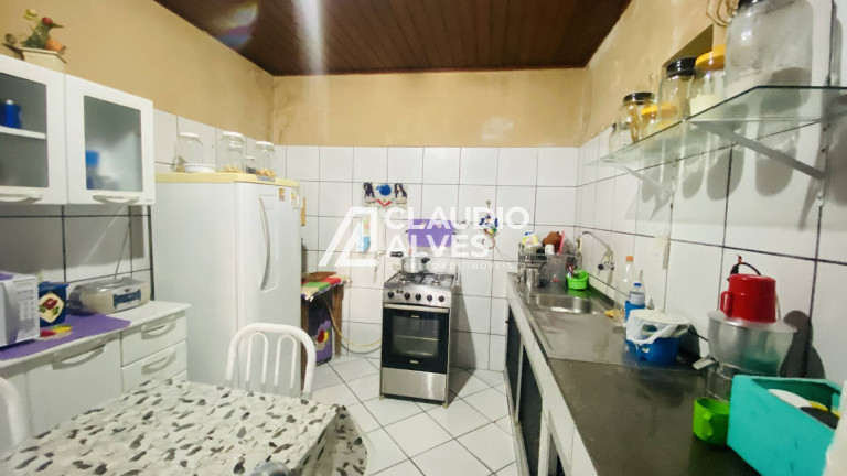 Imagem Casa com 3 Quartos à Venda, 200 m² em Conjunto Feira Vi - Feira De Santana Imagem Casa com 3 Quartos à Venda, 200 m² em Conjunto Feira Vi - Feira De Santana