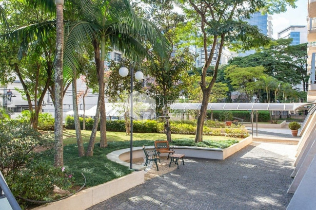 Imagem Apartamento com 2 Quartos à Venda, 70 m² em Vila Olímpia - São Paulo