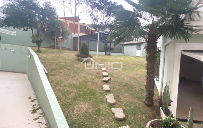 Imagem Casa com 5 Quartos à Venda, 450 m² em Pinheiros - Pato Branco Imagem Casa com 5 Quartos à Venda, 450 m² em Pinheiros - Pato Branco