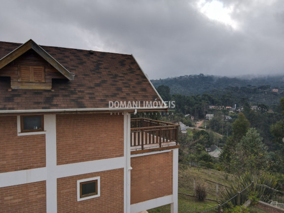 Imagem Casa com 4 Quartos à Venda, 212 m² em Região Do Vale Encantado - Campos Do Jordão Imagem Casa com 4 Quartos à Venda, 212 m² em Região Do Vale Encantado - Campos Do Jordão