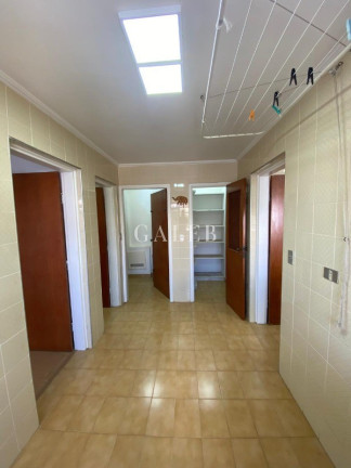 Imagem Imóvel com 4 Quartos à Venda, 227 m² em Centro - Atibaia Imagem Imóvel com 4 Quartos à Venda, 227 m² em Centro - Atibaia