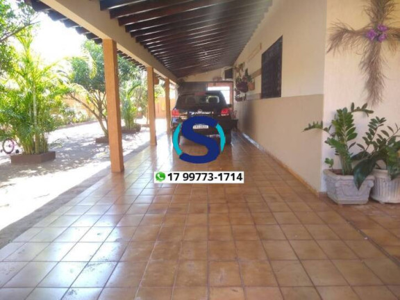 Imagem Casa com 3 Quartos à Venda, 600 m² em Centro - Ouroeste Imagem Casa com 3 Quartos à Venda, 600 m² em Centro - Ouroeste