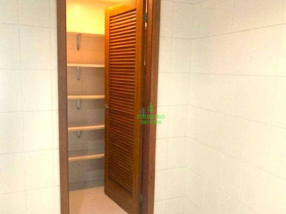 Imagem Apartamento com 3 Quartos à Venda, 124 m² em Icaraí - Niterói Imagem Apartamento com 3 Quartos à Venda, 124 m² em Icaraí - Niterói