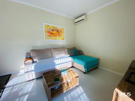 Imagem Casa com 3 Quartos à Venda, 360 m² em Barreiros - São José