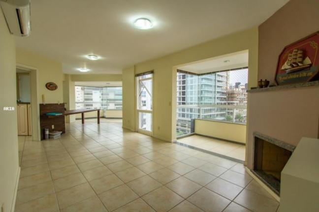 Imagem Apartamento com 3 Quartos à Venda, 119 m² em Centro - Torres Imagem Apartamento com 3 Quartos à Venda, 119 m² em Centro - Torres