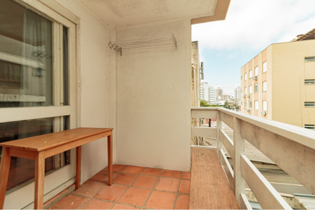 Imagem Apartamento com 2 Quartos à Venda, 77 m² em Santa Cecília - Porto Alegre