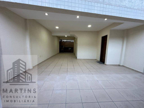 Imagem Casa com 3 Quartos à Venda, em Boqueirão - Santos Imagem Casa com 3 Quartos à Venda, em Boqueirão - Santos