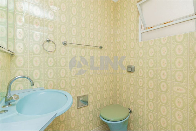 Imagem Apartamento com 4 Quartos à Venda, 143 m² em Higienópolis - Porto Alegre Imagem Apartamento com 4 Quartos à Venda, 143 m² em Higienópolis - Porto Alegre