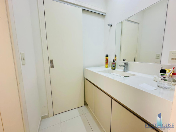 Imagem Apartamento com 3 Quartos à Venda, 115 m² em Centro - Balneário Camboriú Imagem Apartamento com 3 Quartos à Venda, 115 m² em Centro - Balneário Camboriú