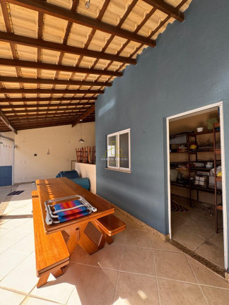 Imagem Casa com 3 Quartos à Venda, 300 m² em Jardim América - Cariacica