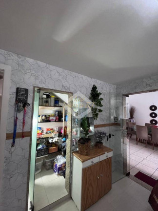 Imagem Casa com 5 Quartos à Venda, 310 m² em Itaipu - Niterói Imagem Casa com 5 Quartos à Venda, 310 m² em Itaipu - Niterói