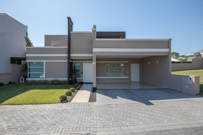 Imóvel com 3 Quartos à Venda, 420 m² em Condominio Don Olívio