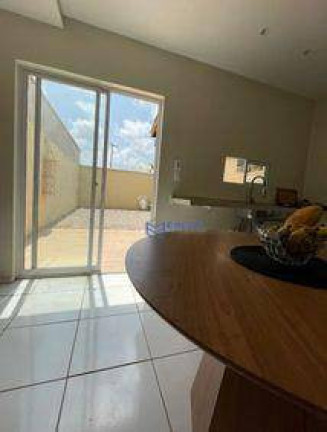 Imagem Casa com 2 Quartos à Venda, 90 m² em Montevile - Fortaleza Imagem Casa com 2 Quartos à Venda, 90 m² em Montevile - Fortaleza