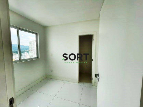 Imagem Cobertura com 3 Quartos à Venda, 164 m² em Centro - Balneário Camboriú