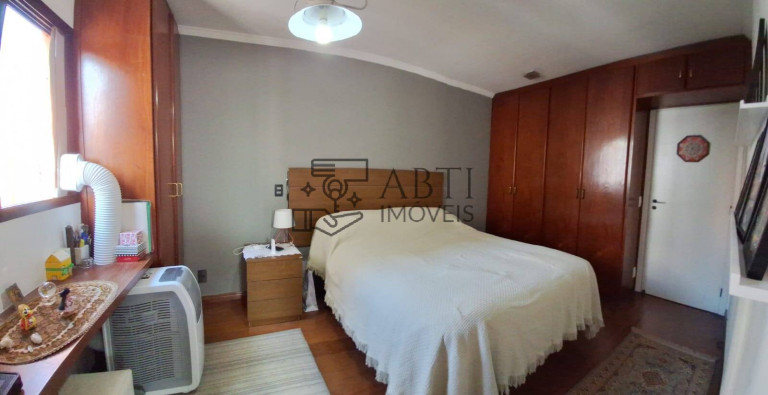 Imagem Apartamento com 3 Quartos à Venda, 110 m² em Moema - São Paulo Imagem Apartamento com 3 Quartos à Venda, 110 m² em Moema - São Paulo