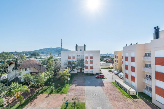 Apartamento com 3 Quartos à Venda,  em Hípica - Porto Alegre