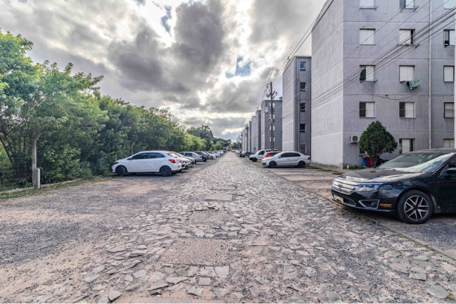 Imóvel com 2 Quartos à Venda, 40 m² em Rubem Berta - Porto Alegre