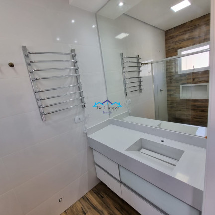 Imagem Sobrado com 4 Quartos à Venda, 175 m² em Vila Dom Pedro I - São Paulo Imagem Sobrado com 4 Quartos à Venda, 175 m² em Vila Dom Pedro I - São Paulo