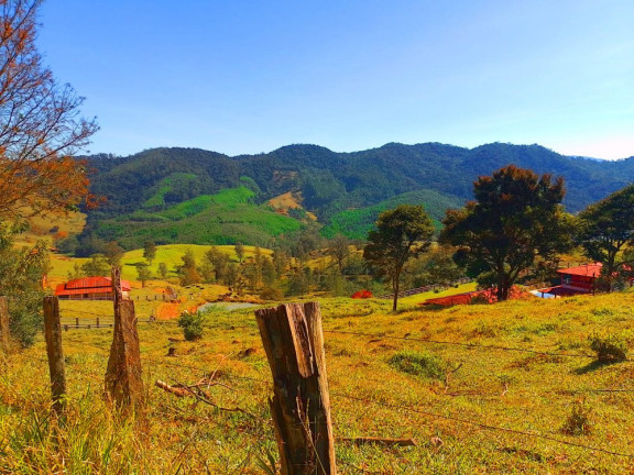 Imagem Imóvel com 1 Quarto à Venda, 5.000 m² em Pião - Piracaia Imagem Imóvel com 1 Quarto à Venda, 5.000 m² em Pião - Piracaia