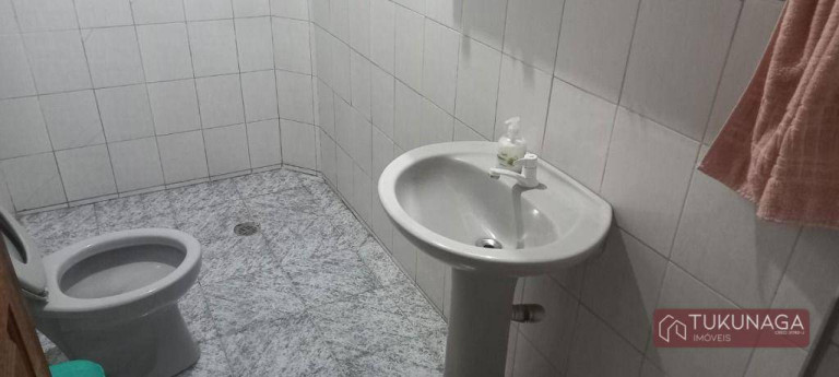 Imagem Casa com 5 Quartos à Venda, 162 m² em Jardim Vila Galvão - Guarulhos Imagem Casa com 5 Quartos à Venda, 162 m² em Jardim Vila Galvão - Guarulhos