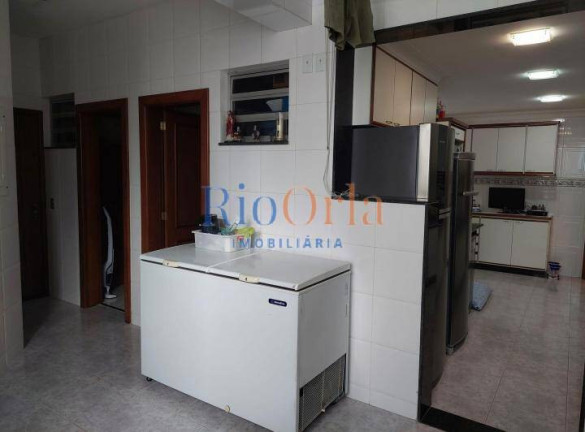 Imagem Apartamento com 4 Quartos à Venda, 300 m² em Barra Da Tijuca - Rio De Janeiro