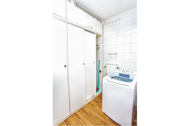 Imagem Imóvel com 4 Quartos à Venda, em Higienópolis - Porto Alegre Imagem Imóvel com 4 Quartos à Venda, em Higienópolis - Porto Alegre