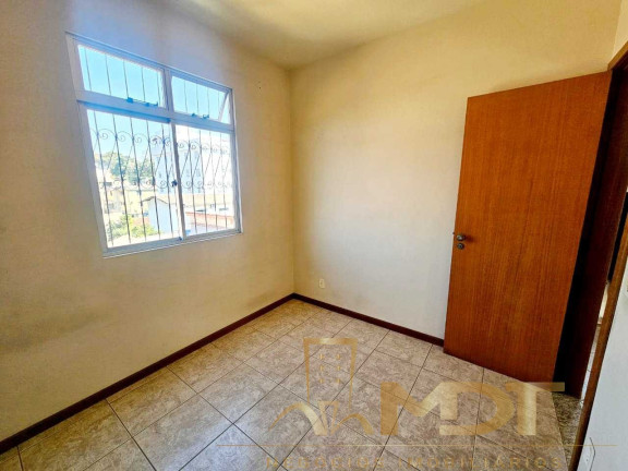 Imagem Imóvel com 3 Quartos à Venda, 170 m² em Santa Mônica - Belo Horizonte Imagem Imóvel com 3 Quartos à Venda, 170 m² em Santa Mônica - Belo Horizonte