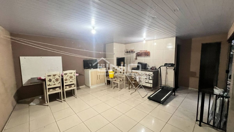 Imagem Casa com 3 Quartos à Venda, 150 m² em Cadorin - Pato Branco Imagem Casa com 3 Quartos à Venda, 150 m² em Cadorin - Pato Branco